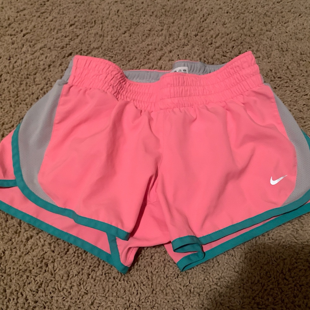 Nike women’s running shorts
